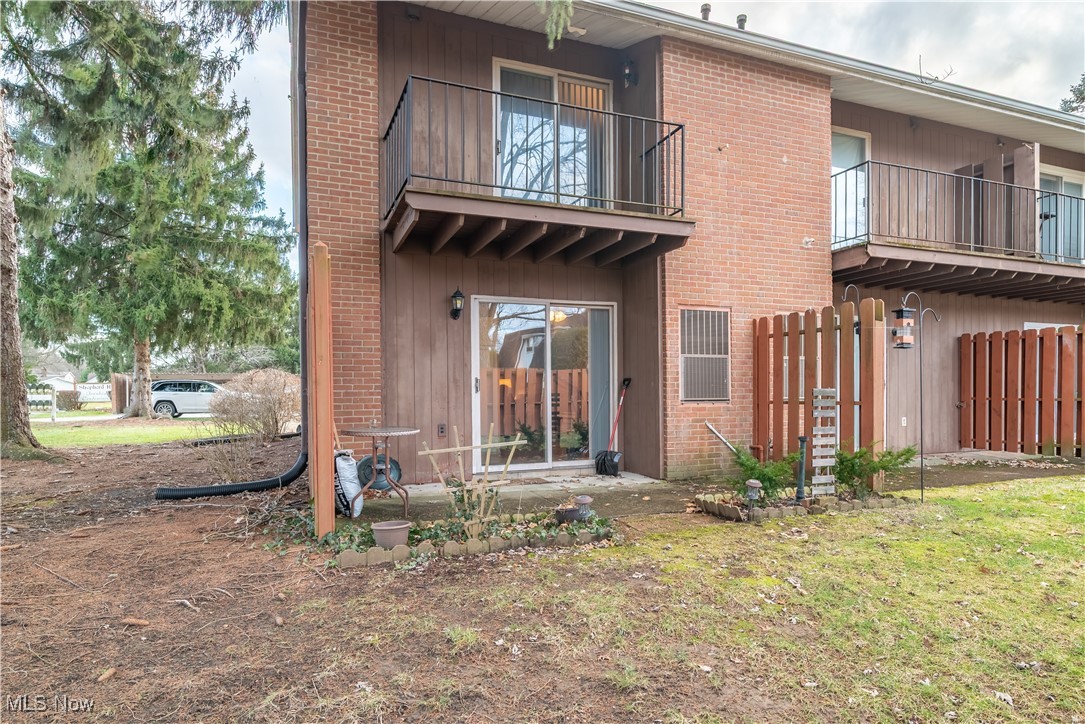 700 Lakeview Drive Cortland OH 44410