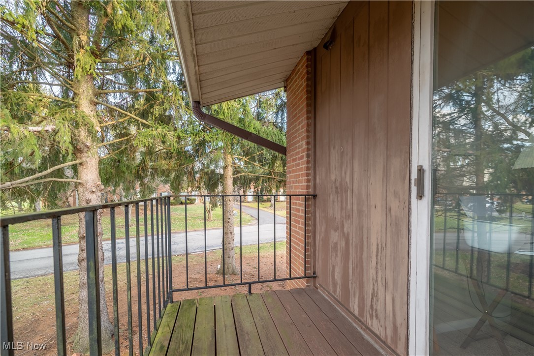 700 Lakeview Drive Cortland OH 44410