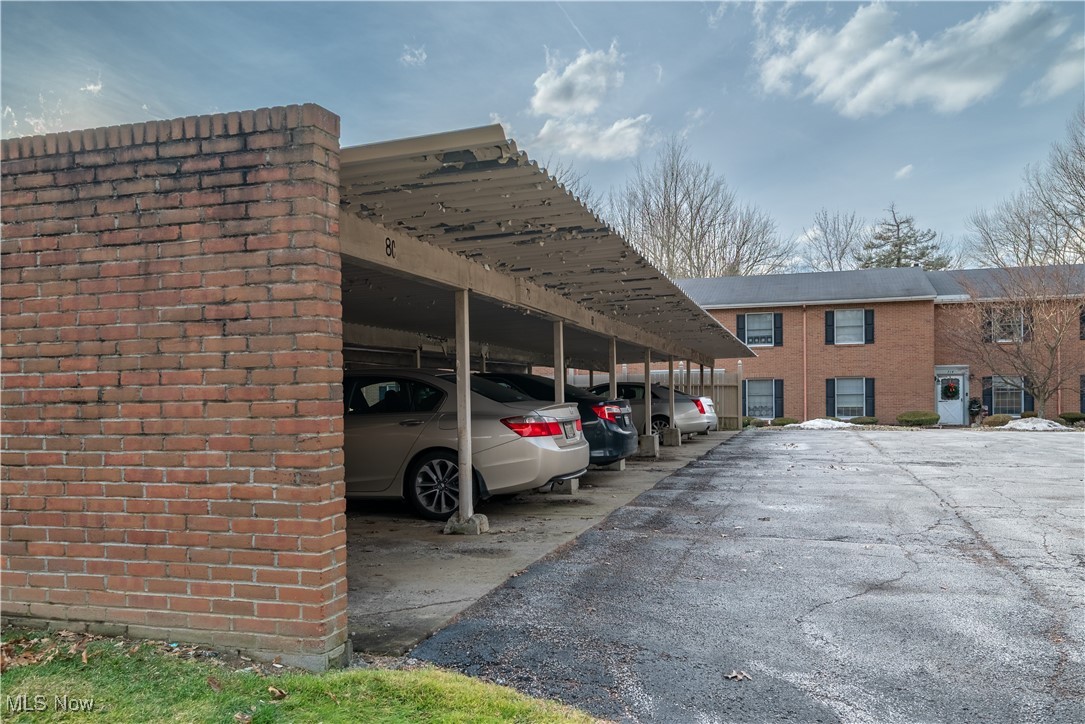 700 Lakeview Drive Cortland OH 44410