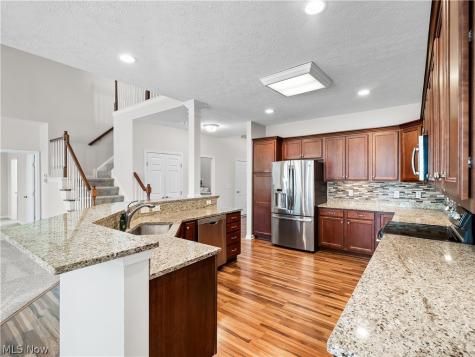 33253 Waterview Court Avon Lake OH 44012