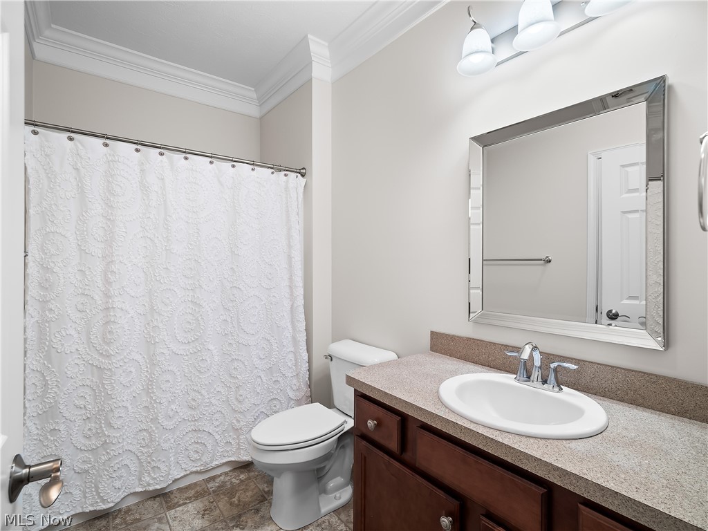 33253 Waterview Court Avon Lake OH 44012