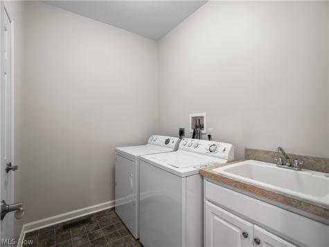 33253 Waterview Court Avon Lake OH 44012