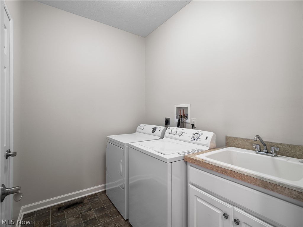 33253 Waterview Court Avon Lake OH 44012
