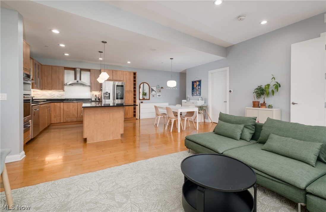 2079 Random Road Cleveland OH 44106