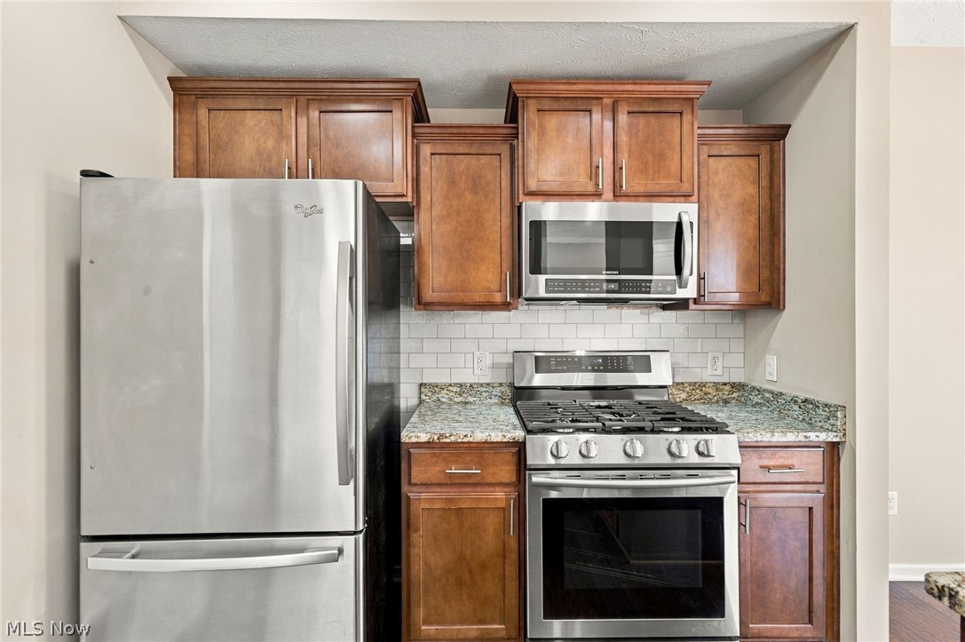 4058 Gardiner Run Copley OH 44321