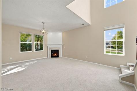 4058 Gardiner Run Copley OH 44321