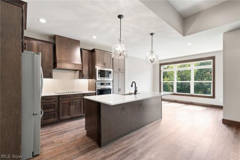 1117 Queen Anne Drive NW Massillon OH 44647