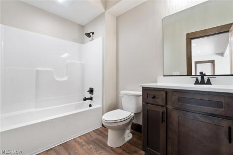 1117 Queen Anne Drive NW Massillon OH 44647