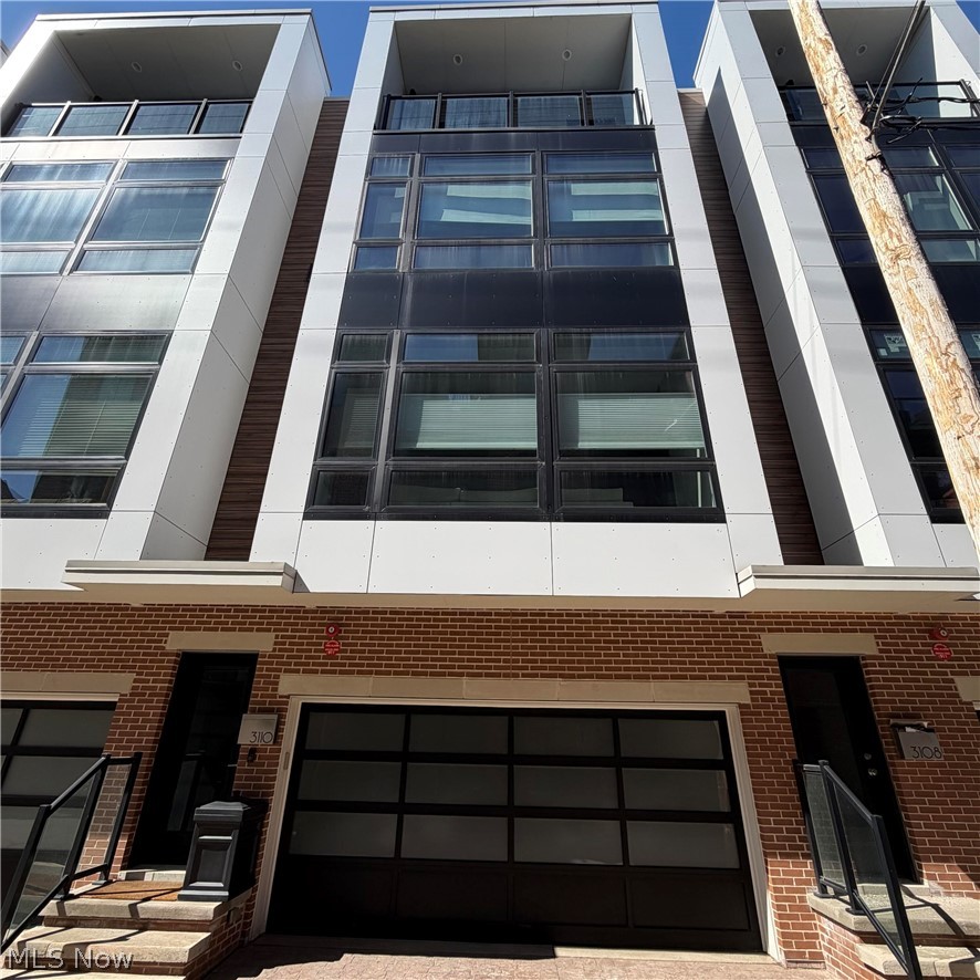 3110 Vine Court Cleveland OH 44113