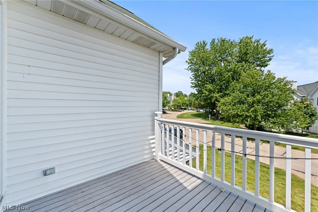 282 Vista Circle North Olmsted OH 44070