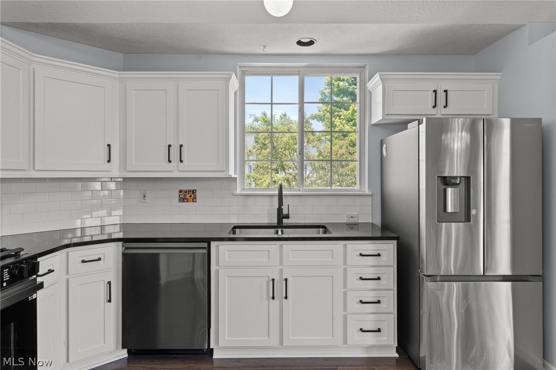 282 Vista Circle North Olmsted OH 44070