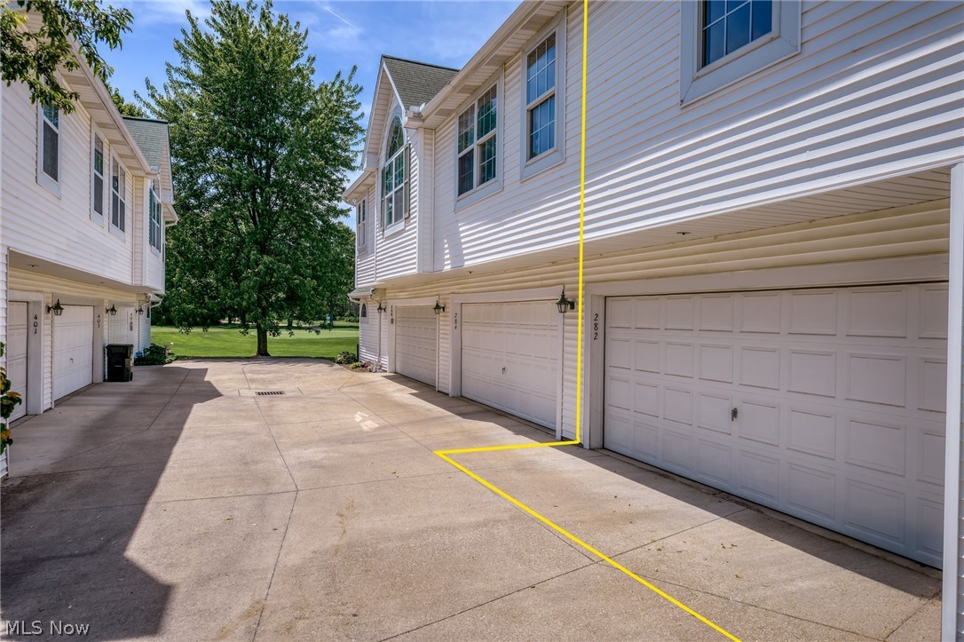 282 Vista Circle North Olmsted OH 44070