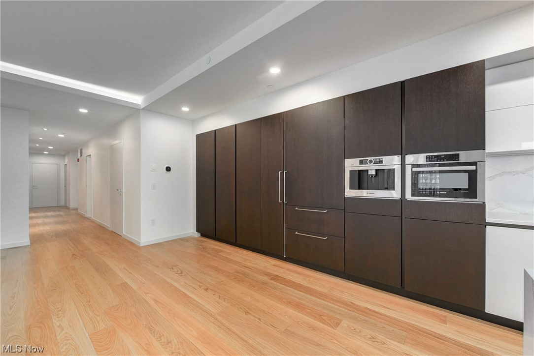 22700 Lake Road Rocky River OH 44116