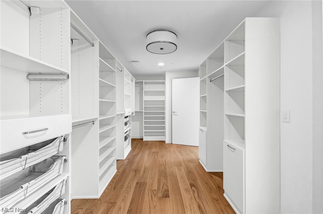 22700 Lake Road Rocky River OH 44116