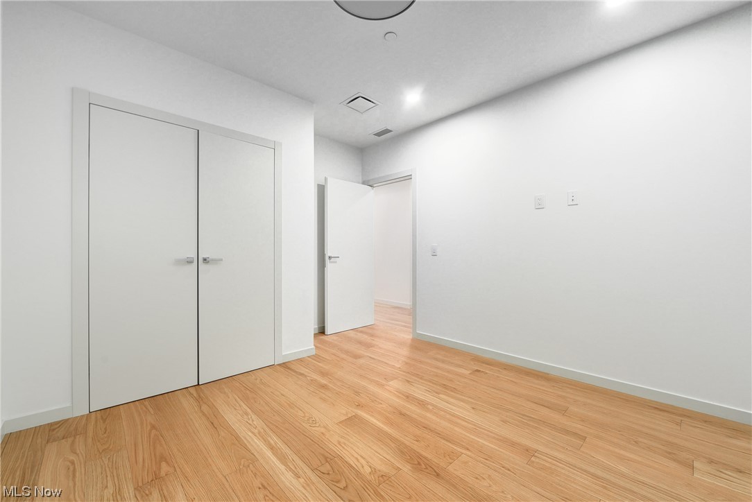 22700 Lake Road Rocky River OH 44116