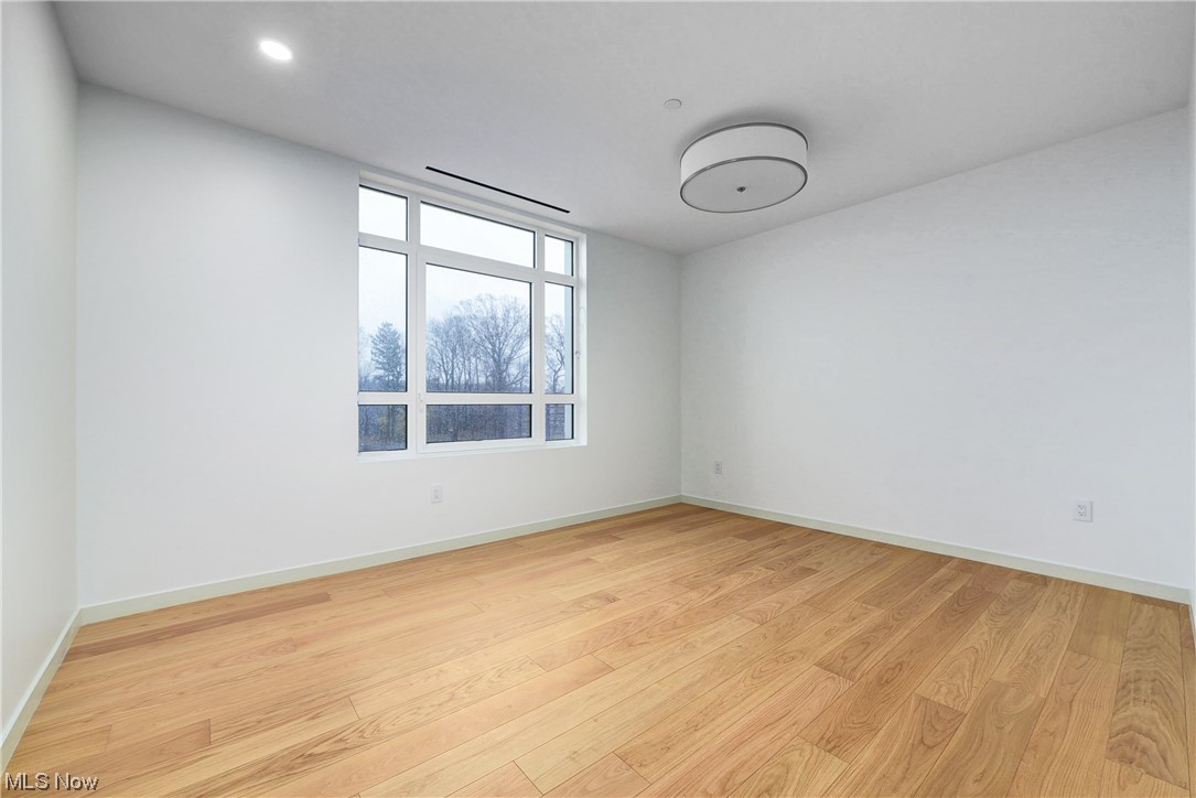 22700 Lake Road Rocky River OH 44116