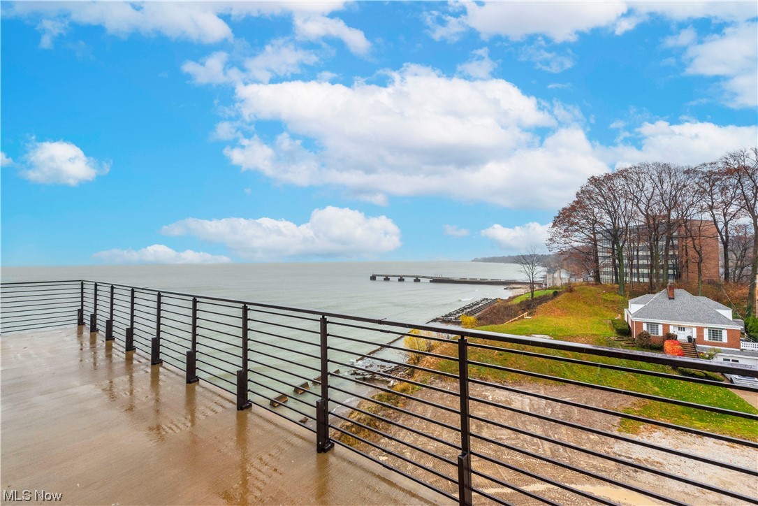 22700 Lake Road Rocky River OH 44116