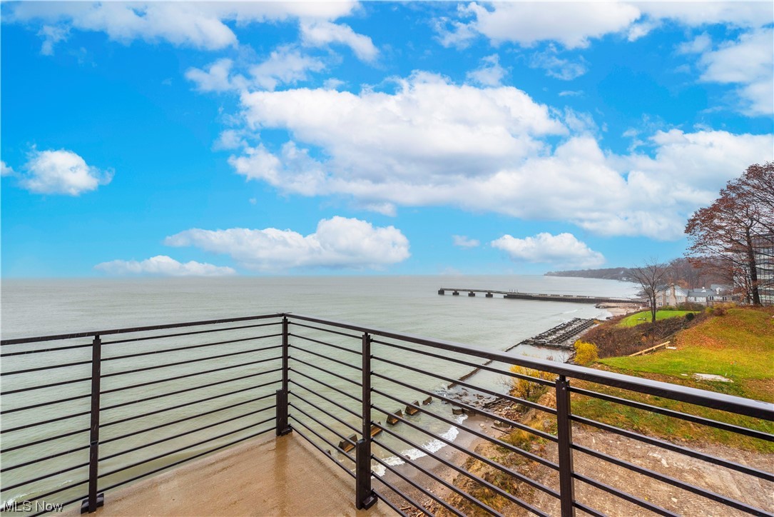 22700 Lake Road Rocky River OH 44116