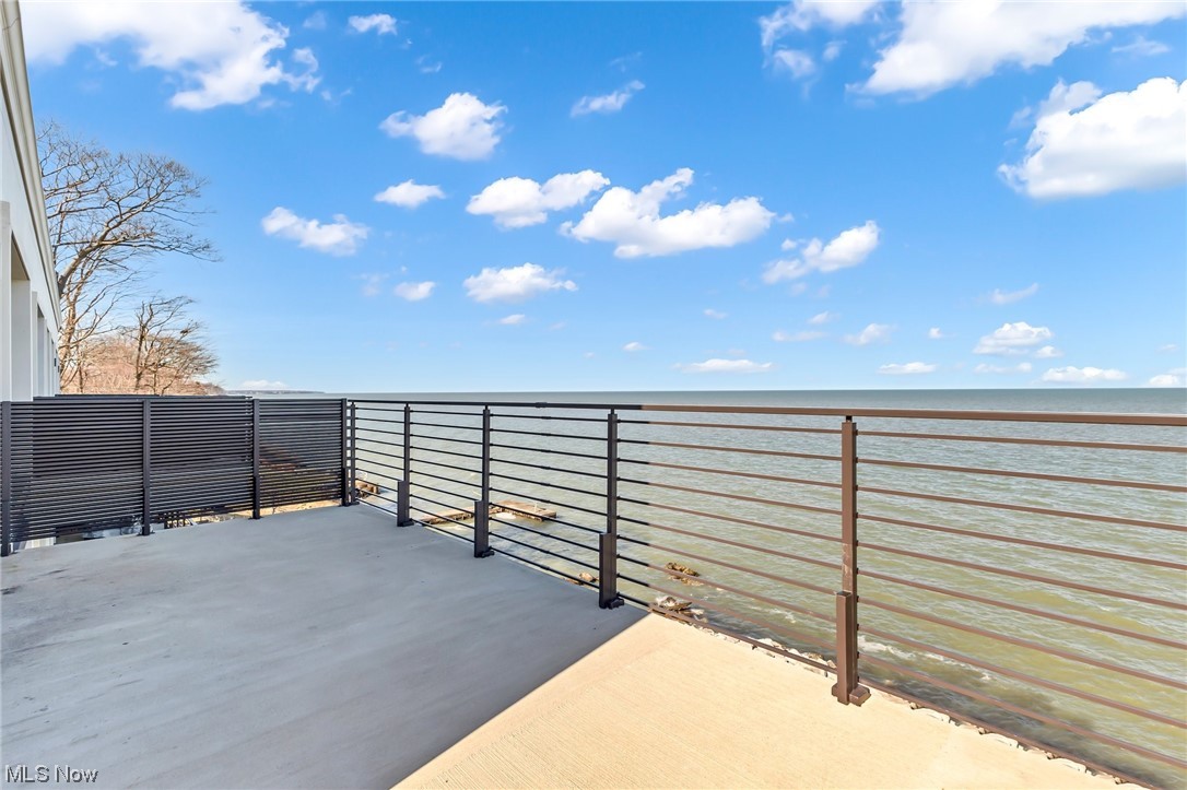 22700 Lake Road Rocky River OH 44116