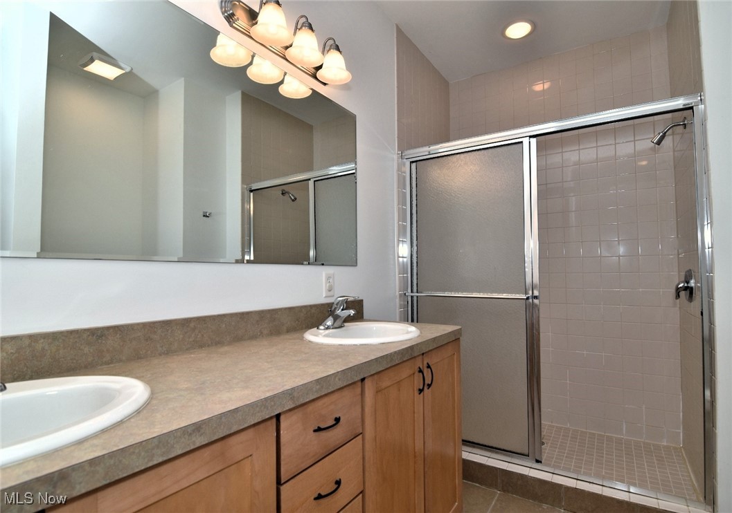 3215 Euclid Heights Boulevard Cleveland Heights OH 44118