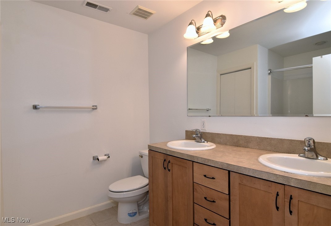 3215 Euclid Heights Boulevard Cleveland Heights OH 44118