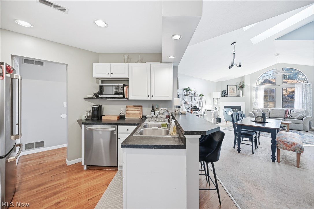 1183 Red Tail Hawk Drive Boardman OH 44512