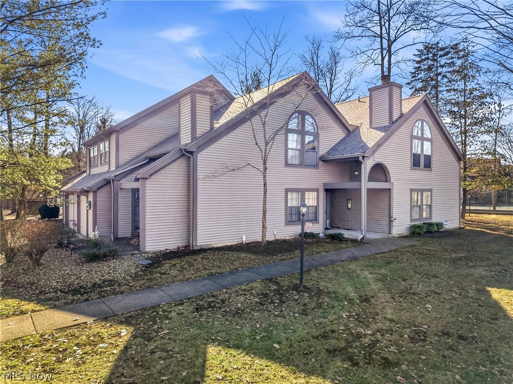 1183 Red Tail Hawk Drive Boardman OH 44512