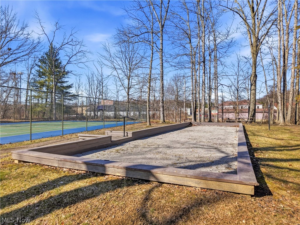 1183 Red Tail Hawk Drive Boardman OH 44512