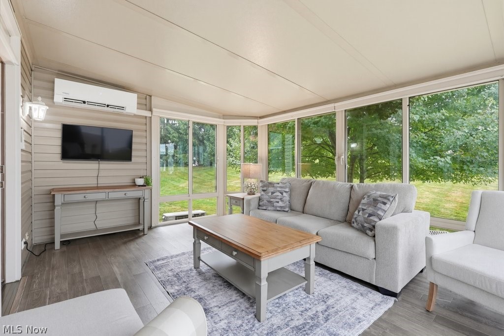 8578 Pine Creek Lane Northfield OH 44067
