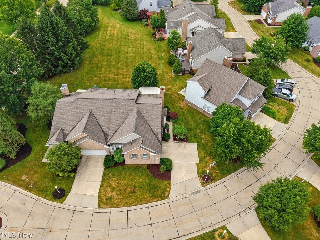 8578 Pine Creek Lane Northfield OH 44067