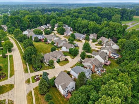 8578 Pine Creek Lane Northfield OH 44067