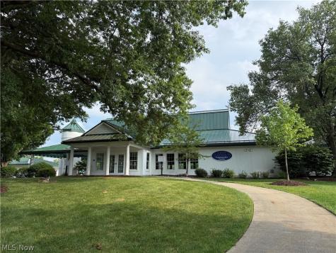 8578 Pine Creek Lane Northfield OH 44067
