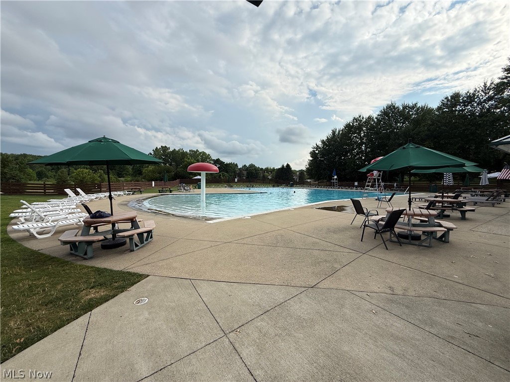 8578 Pine Creek Lane Northfield OH 44067