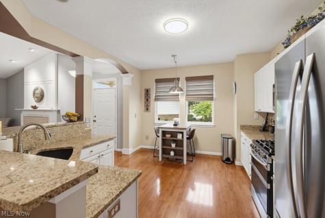 8578 Pine Creek Lane Northfield OH 44067