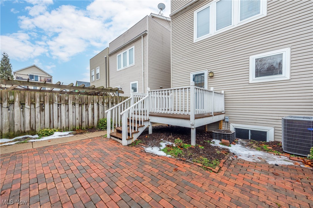 2193 W 6th Street Cleveland OH 44113