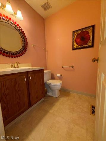 3375 Ash Lane Cuyahoga Falls OH 44223
