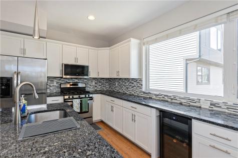 1419 Slate Court Cleveland Heights OH 44118