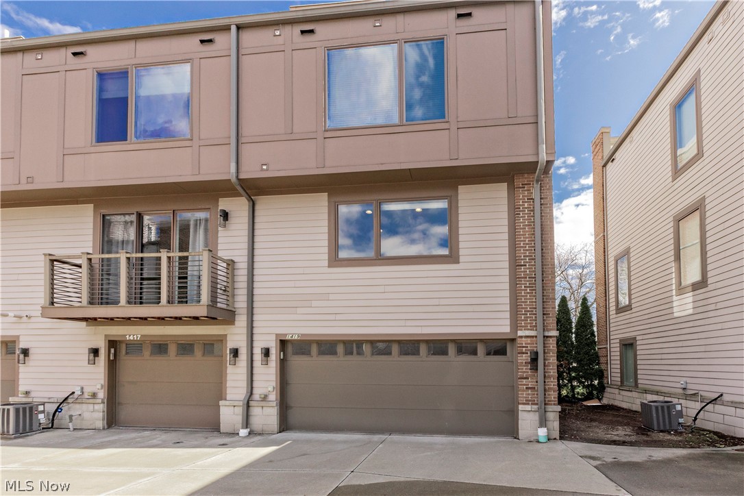 1419 Slate Court Cleveland Heights OH 44118