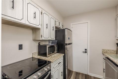 19406 Van Aken Boulevard Shaker Heights OH 44122