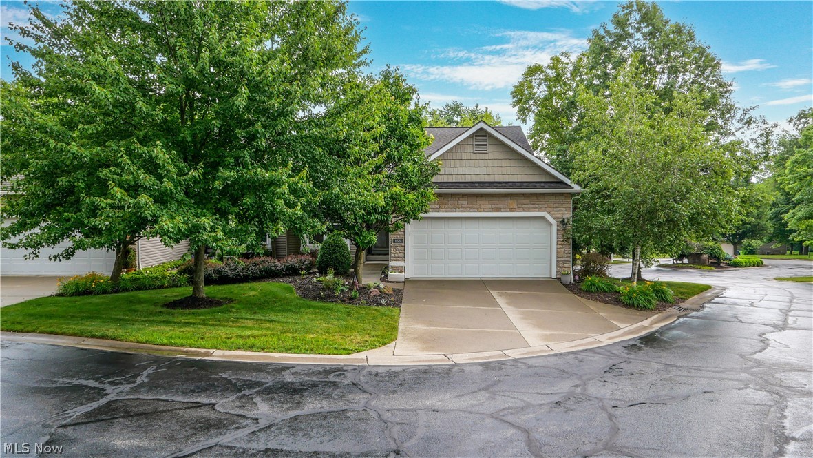 169 Waterford Way Tallmadge OH 44278