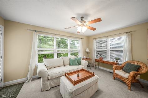 169 Waterford Way Tallmadge OH 44278