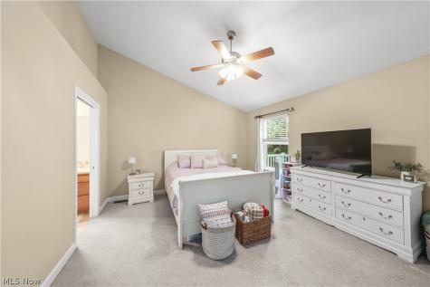 169 Waterford Way Tallmadge OH 44278