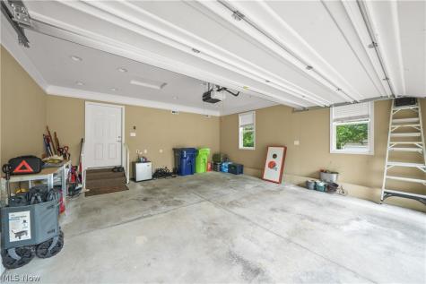 169 Waterford Way Tallmadge OH 44278