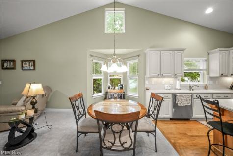 169 Waterford Way Tallmadge OH 44278