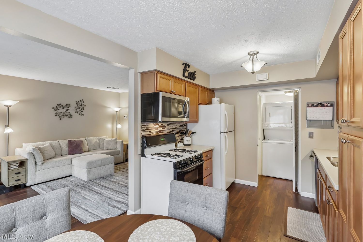 20496 Williamsburg Court Middleburg Heights OH 44130