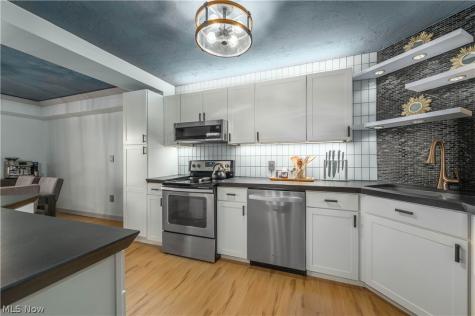 12550 Lake Avenue Lakewood OH 44107