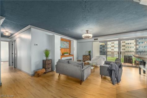 12550 Lake Avenue Lakewood OH 44107