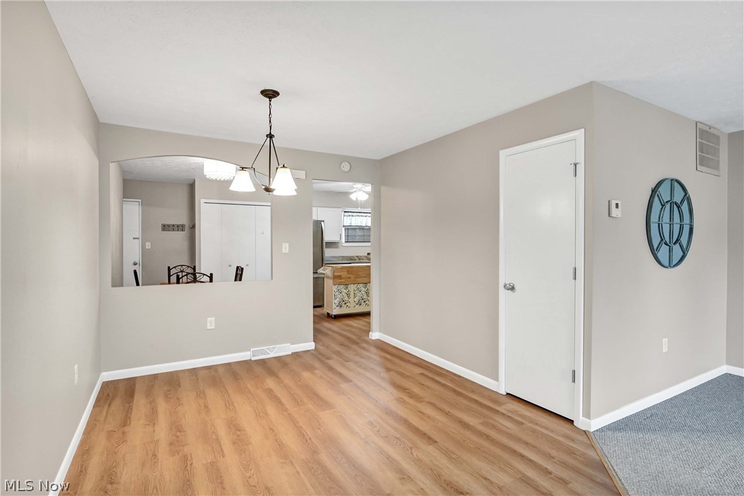 2823 Pease Drive Rocky River OH 44116