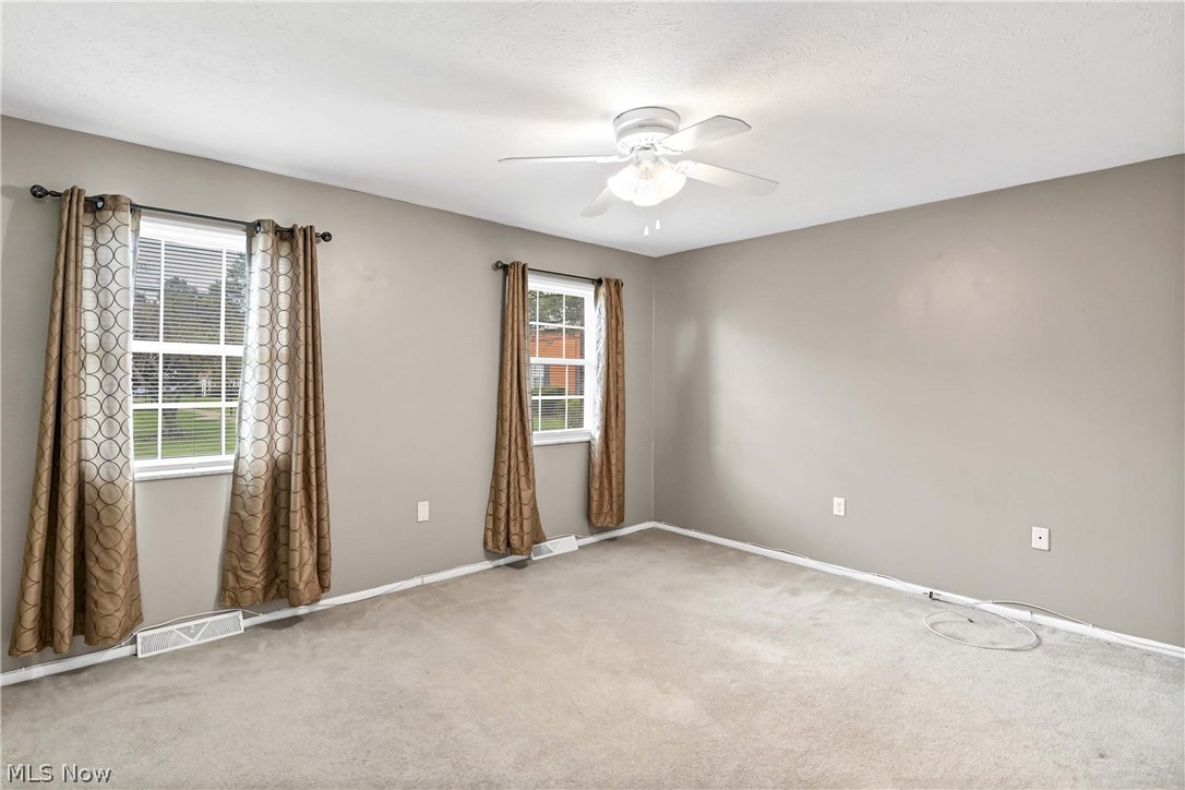 2823 Pease Drive Rocky River OH 44116