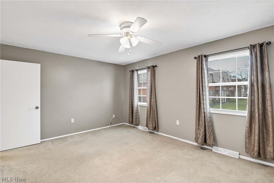 2823 Pease Drive Rocky River OH 44116